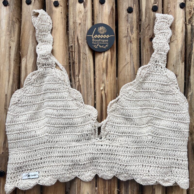 Top crop color crudo