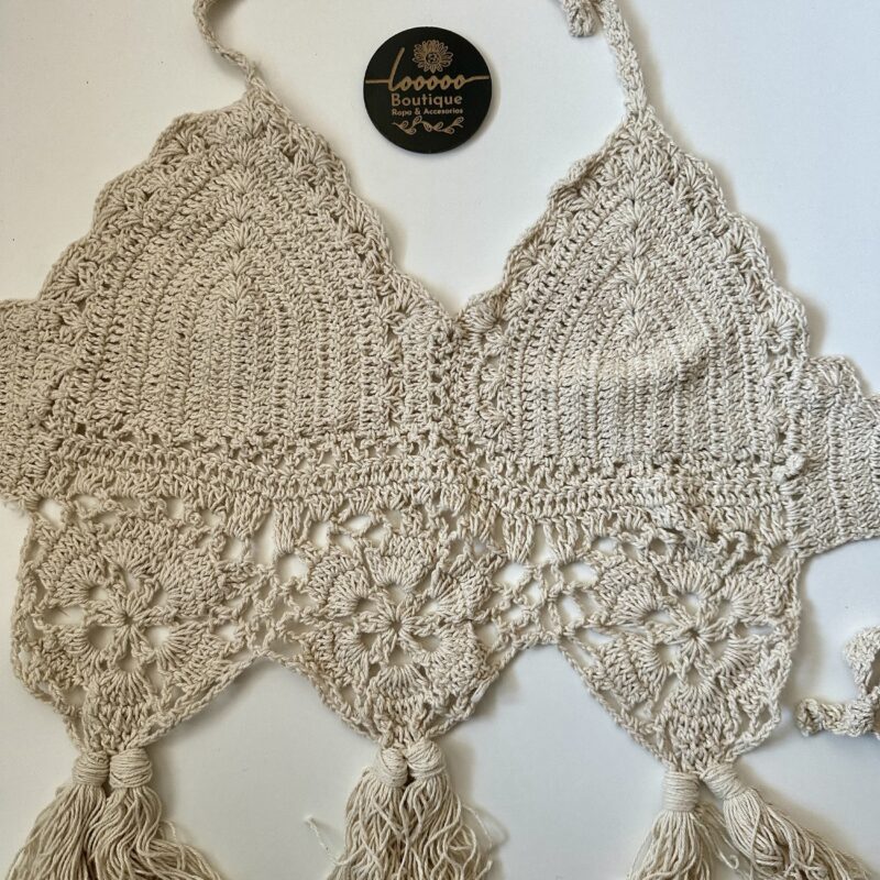 Top crop mandala con flequillo